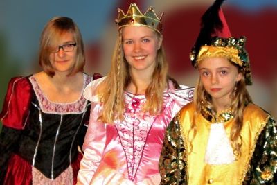 &bdquo;Das Zauberkissen&ldquo; - M&auml;rchenspiel des Kisdorfer Theaters