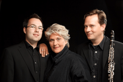 Jazz is my Voice - Gershwin-Story mit dem Trio SWINGIN' WORDS