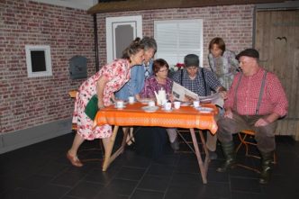 Seebarger Speelseel - Modenschau in’n Ossenstall